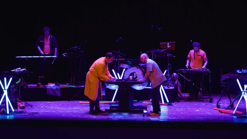 Louie's cage percussion whoosh! 1 0 screenshot